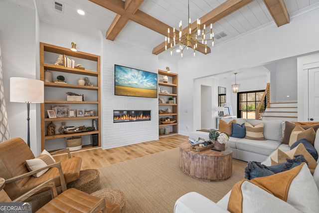 6091 Hog Mountain Road, Bogart, GA 30622