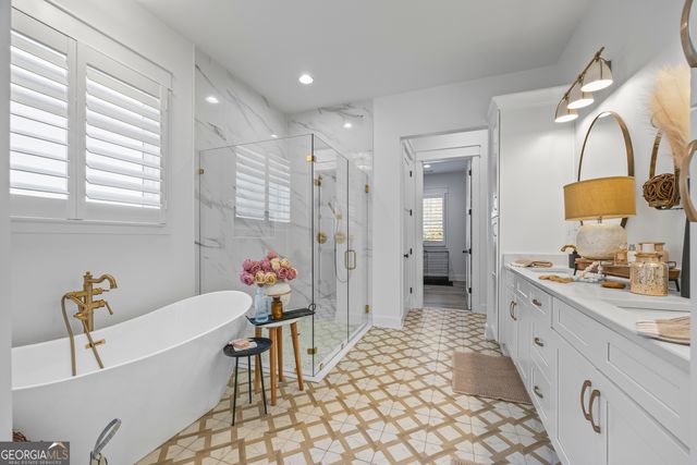 6091 Hog Mountain Road, Bogart, GA 30622