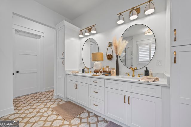 6091 Hog Mountain Road, Bogart, GA 30622