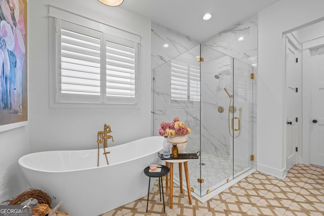 6091 Hog Mountain Road, Bogart, GA 30622