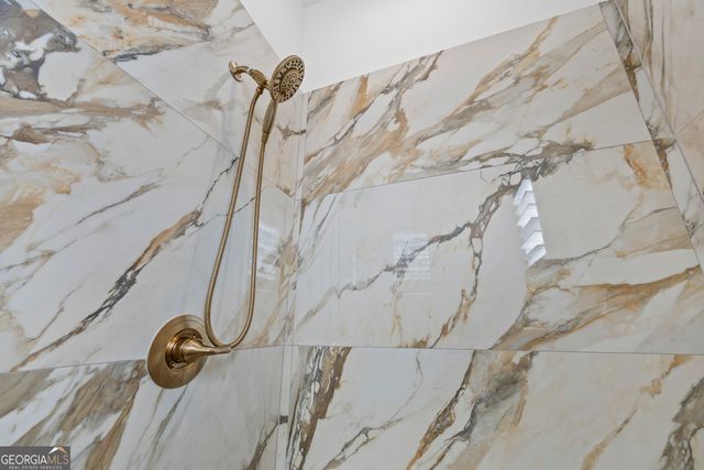 6091 Hog Mountain Road, Bogart, GA 30622