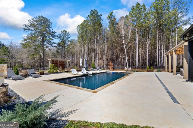 6091 Hog Mountain Road, Bogart, GA 30622