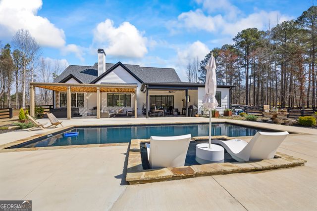 6091 Hog Mountain Road, Bogart, GA 30622