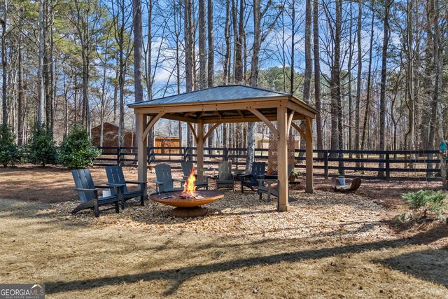 6091 Hog Mountain Road, Bogart, GA 30622