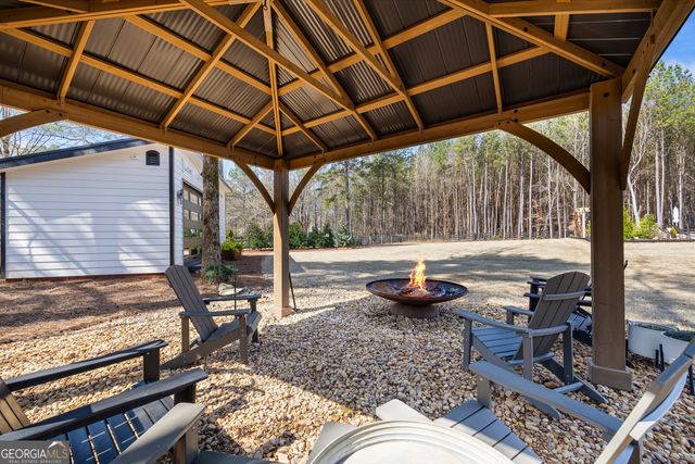 6091 Hog Mountain Road, Bogart, GA 30622