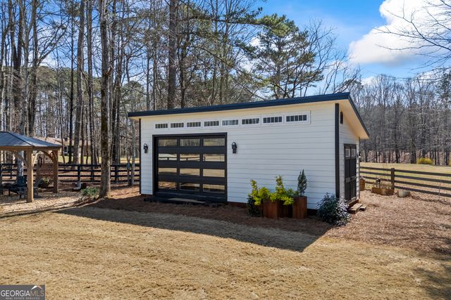 6091 Hog Mountain Road, Bogart, GA 30622