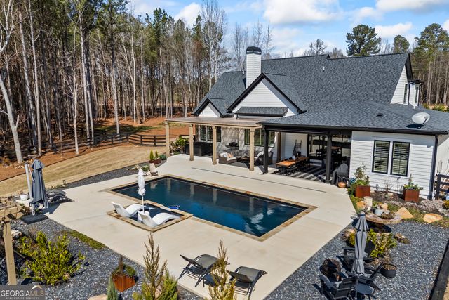 6091 Hog Mountain Road, Bogart, GA 30622