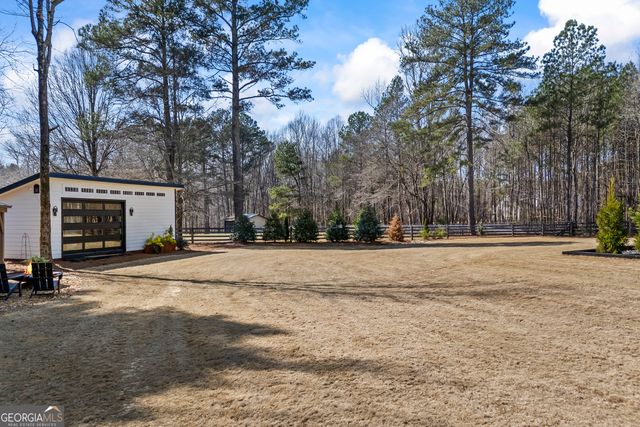 6091 Hog Mountain Road, Bogart, GA 30622