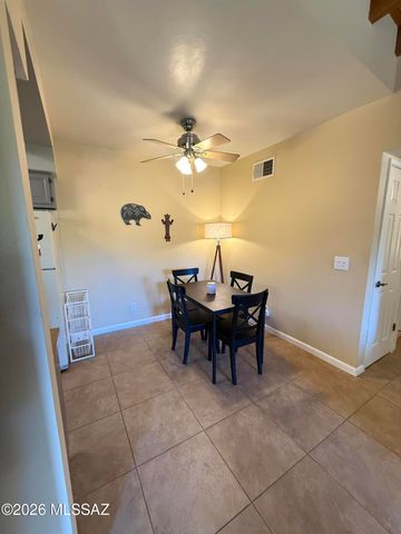 5750 N Camino Esplendora Apt 239, Tucson, AZ 85718