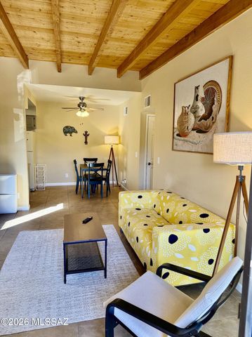 5750 N Camino Esplendora Apt 239, Tucson, AZ 85718