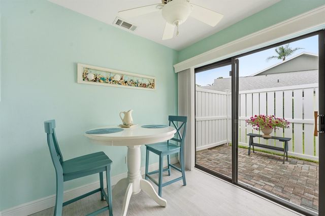 6786 SE Yorktown Drive, Hobe Sound, FL 33455