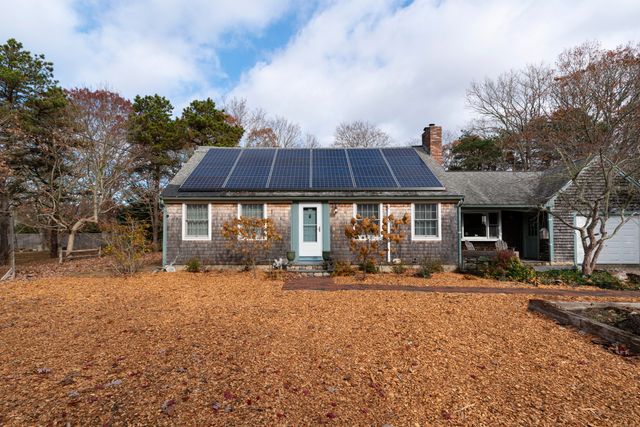 60 Wamsutta Road, Eastham, MA 02642
