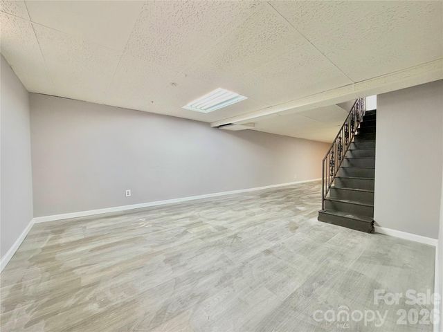 202 WOODWARD Avenue, Morganton, NC 28655