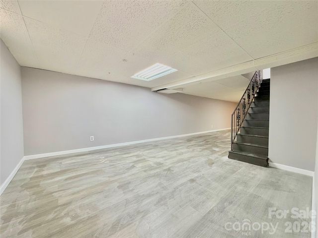 202 WOODWARD Avenue, Morganton, NC 28655