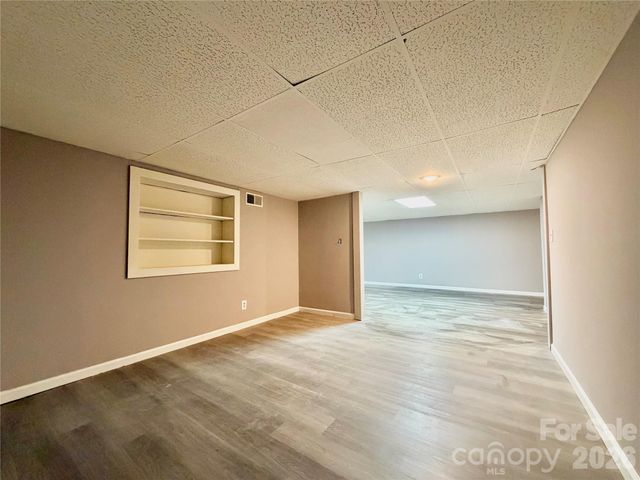 202 WOODWARD Avenue, Morganton, NC 28655
