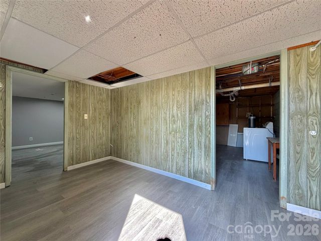 202 WOODWARD Avenue, Morganton, NC 28655