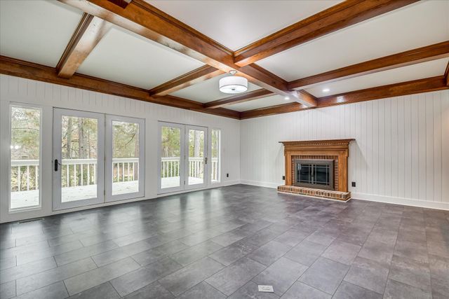 296 Willow Lake Drive, Aiken, SC 29803