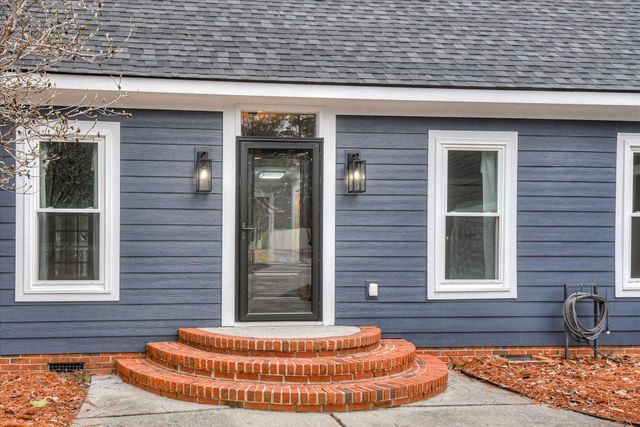 296 Willow Lake Drive, Aiken, SC 29803