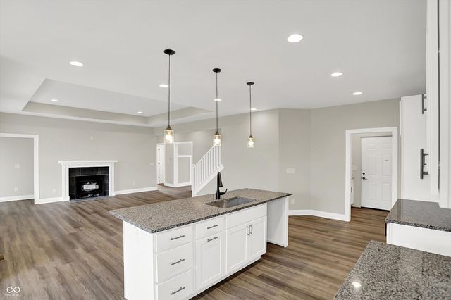 6559 Stone Pointe Way, Indianapolis, IN 46237