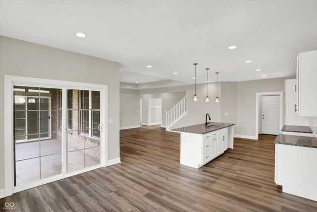 6559 Stone Pointe Way, Indianapolis, IN 46237