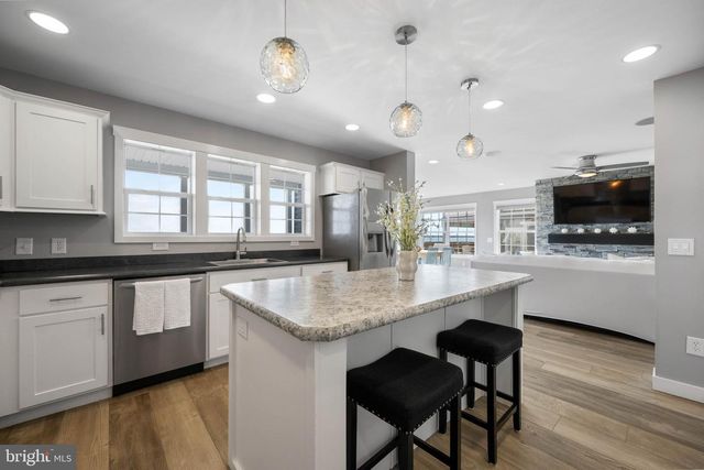 22 S SHORE DR EXT, Bethany Beach, DE 19930