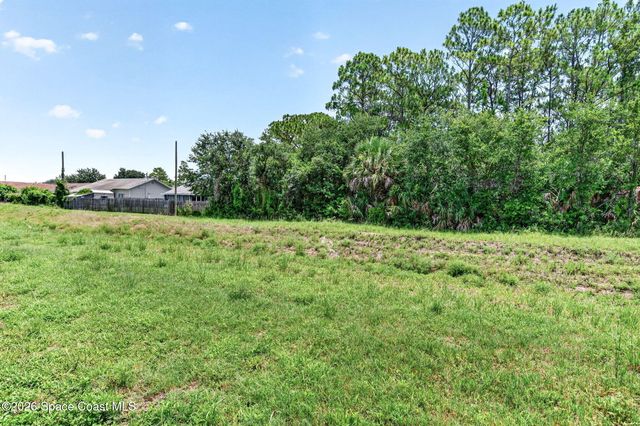 1531 Dallam Avenue NW, Palm Bay, FL 32907
