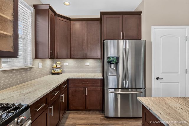 10435 Aldridge Drive, Huntley, IL 60142
