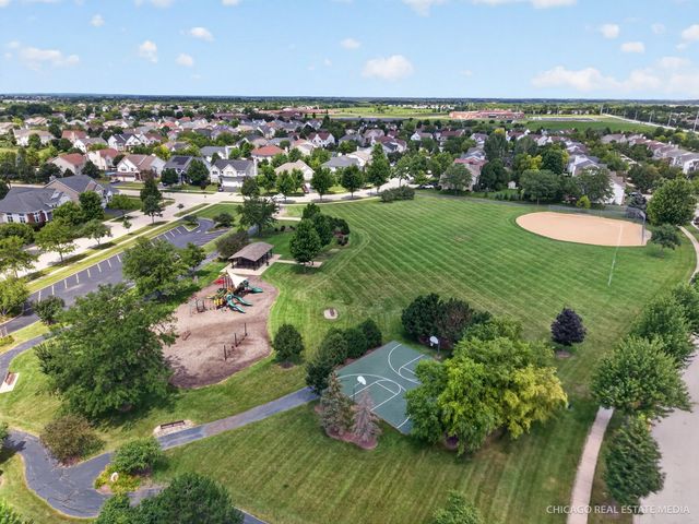 10435 Aldridge Drive, Huntley, IL 60142