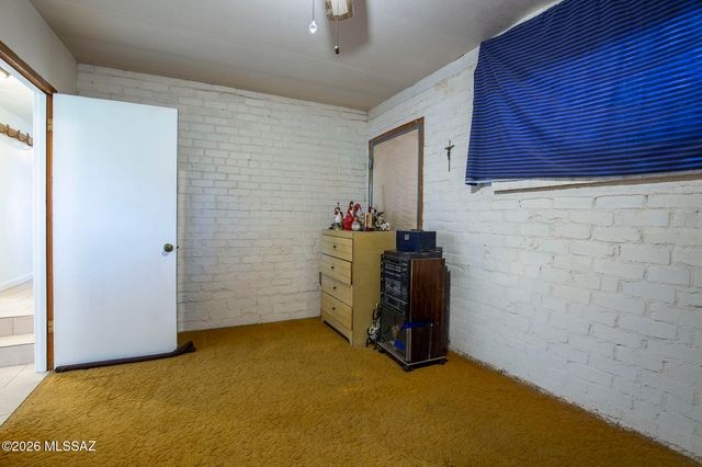 6020 S Gunsight Lane, Tucson, AZ 85746