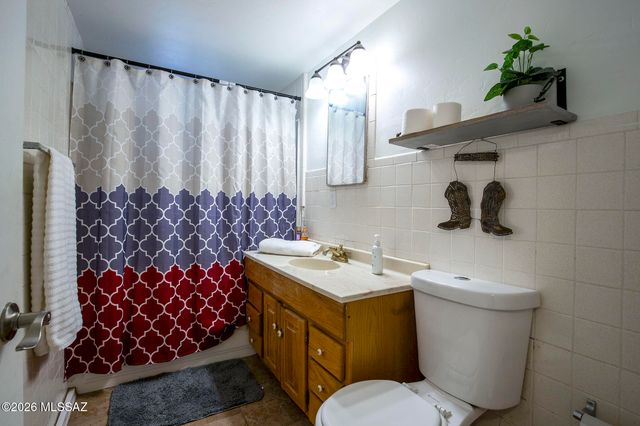 6020 S Gunsight Lane, Tucson, AZ 85746