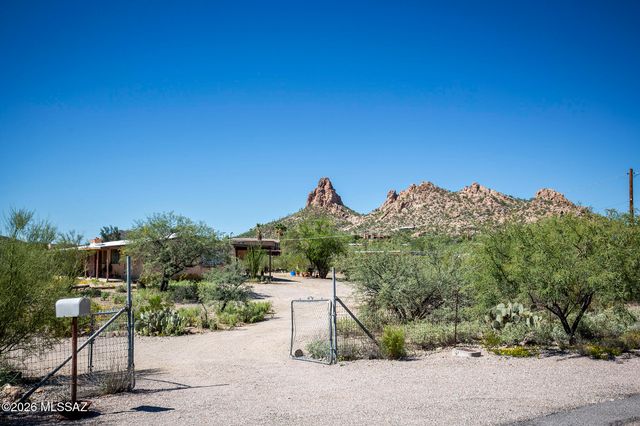 6020 S Gunsight Lane, Tucson, AZ 85746