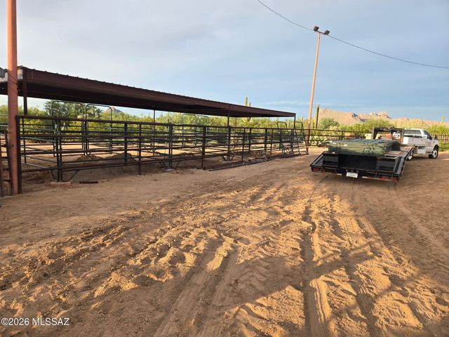 6020 S Gunsight Lane, Tucson, AZ 85746