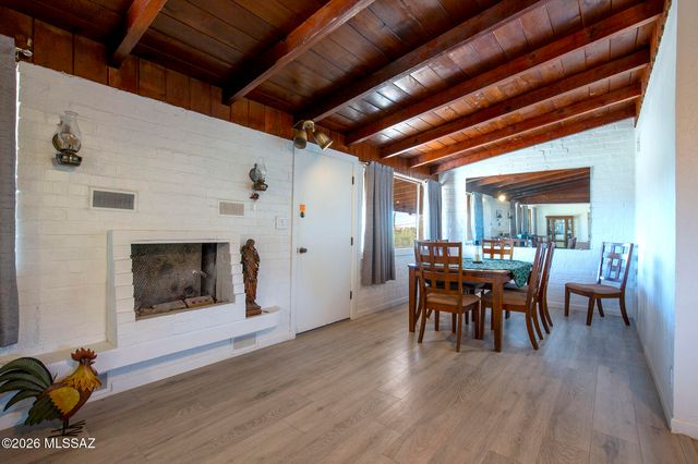 6020 S Gunsight Lane, Tucson, AZ 85746