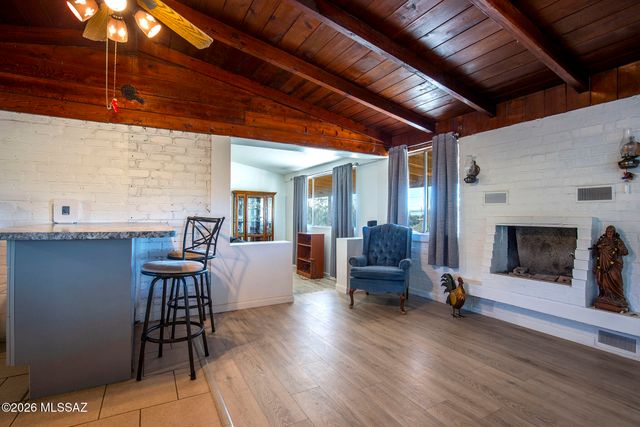 6020 S Gunsight Lane, Tucson, AZ 85746