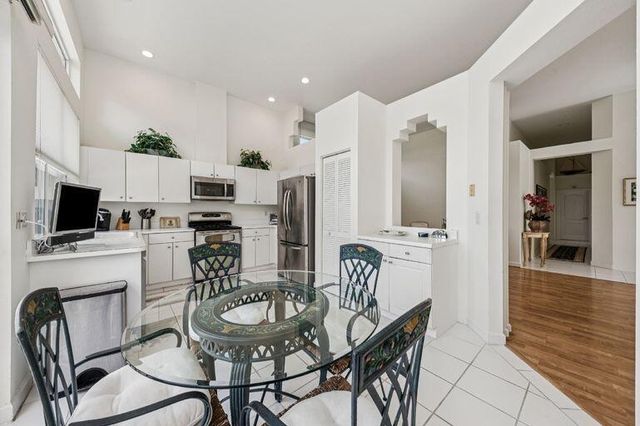 119 Coral Cay Drive, Palm Beach Gardens, FL 33418