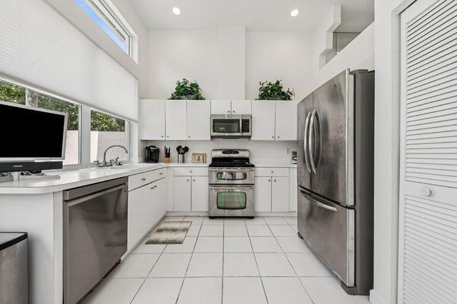 119 Coral Cay Drive, Palm Beach Gardens, FL 33418