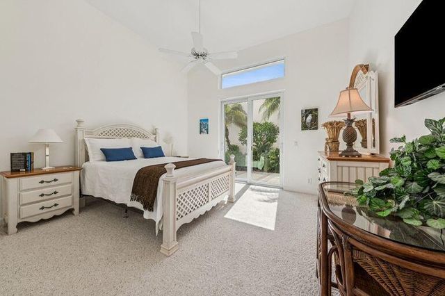 119 Coral Cay Drive, Palm Beach Gardens, FL 33418