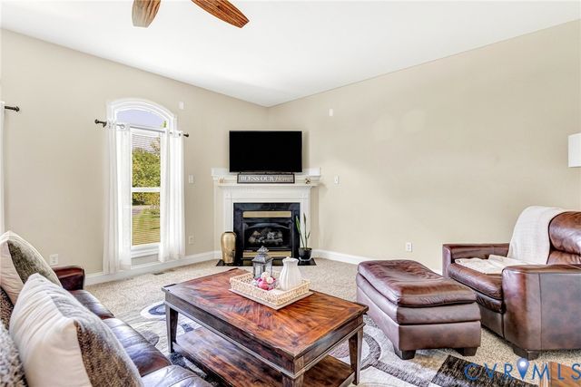 5912 Knightwood Pl, Chesterfield, VA 23832