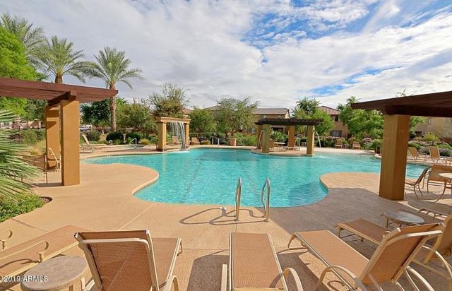 1953 W DAVIS Road, Phoenix, AZ 85023