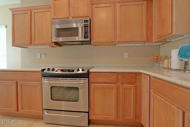 1953 W DAVIS Road, Phoenix, AZ 85023