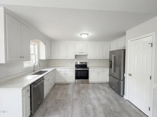 299 Greenleaf Road, Angier, NC 27501