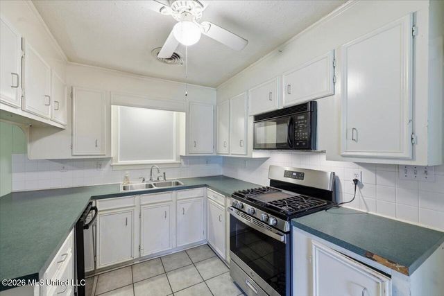 305 Boehle Street, Pearl, MS 39208
