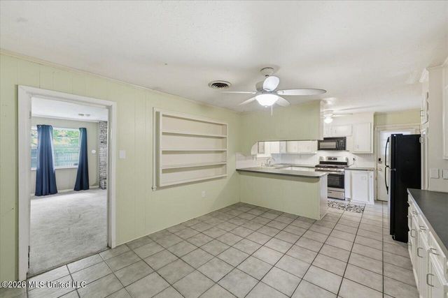 305 Boehle Street, Pearl, MS 39208