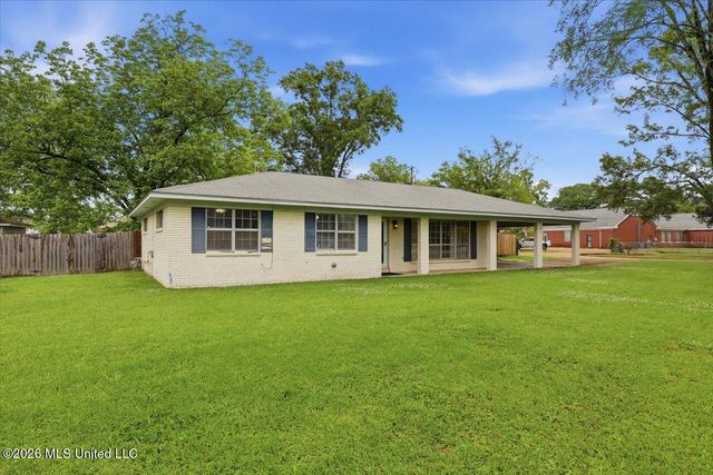 305 Boehle Street, Pearl, MS 39208