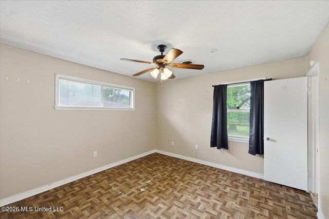 305 Boehle Street, Pearl, MS 39208