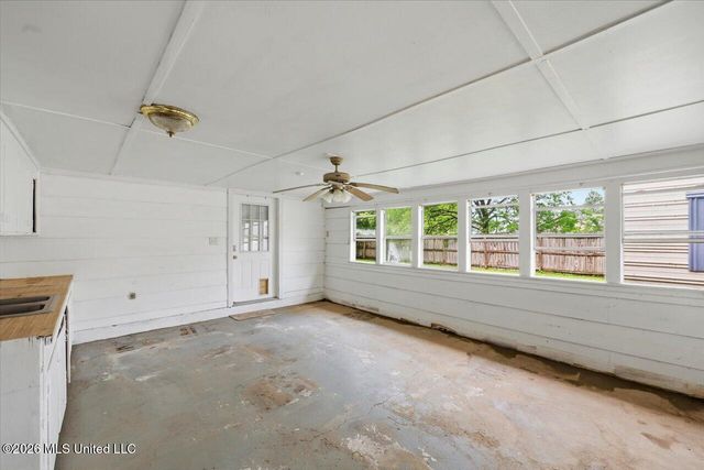 305 Boehle Street, Pearl, MS 39208