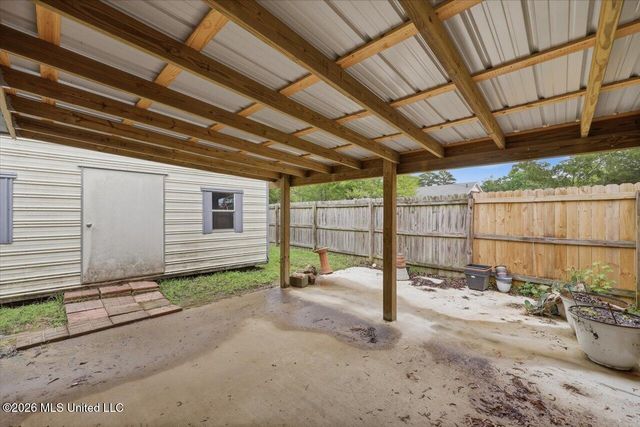 305 Boehle Street, Pearl, MS 39208