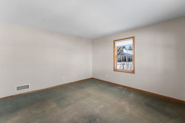 809 Ivy Lane, Eagan, MN 55123