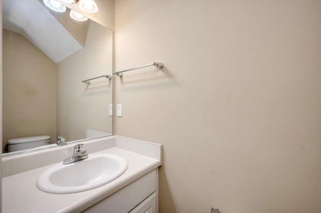 323 Country Glen Avenue, Graniteville, SC 29829