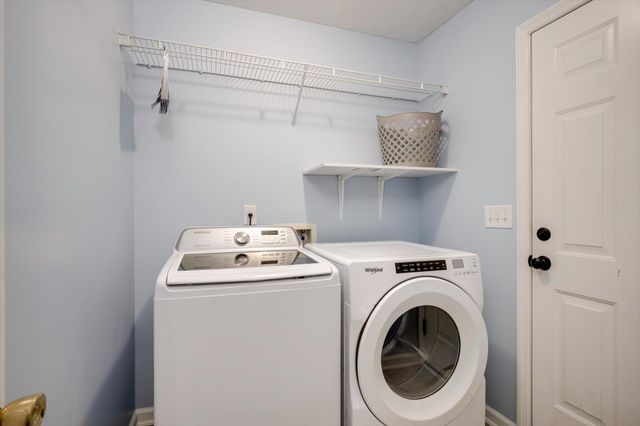 323 Country Glen Avenue, Graniteville, SC 29829